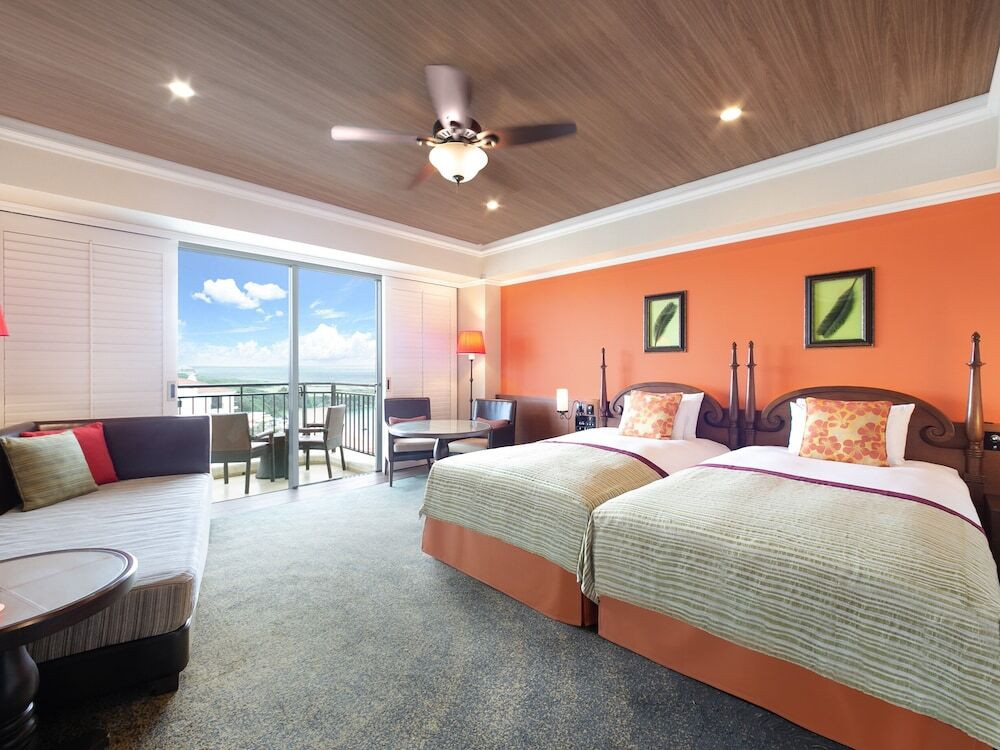 南欧風リゾートホテル♪マッサージ効果が期待できるプールで思う存分リラックス3657588