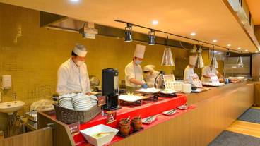 ビュッフェ会場 / 6