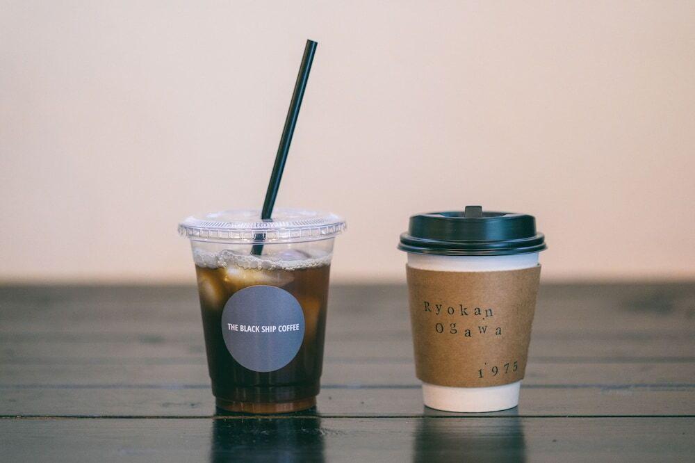 コーヒースタンドが併設されたおしゃれなリノベ旅館4021281