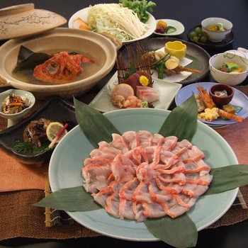 太宰治「斜陽」の始まり。彼の見た景色を眺める3699122