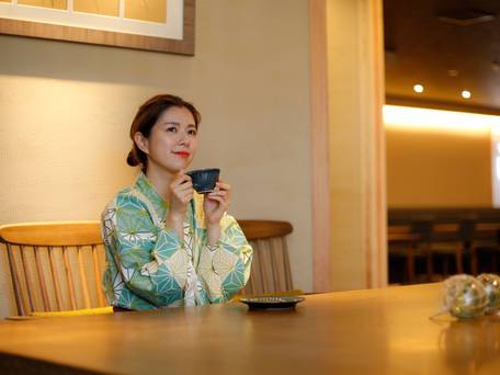 湊小宿 海の薫とAWAJISHIMA / 4