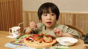 食事・飲み物 / 9