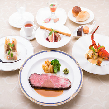 上高地の秘境ホテルで信州ワインや地酒をカジュアルに嗜む3459971