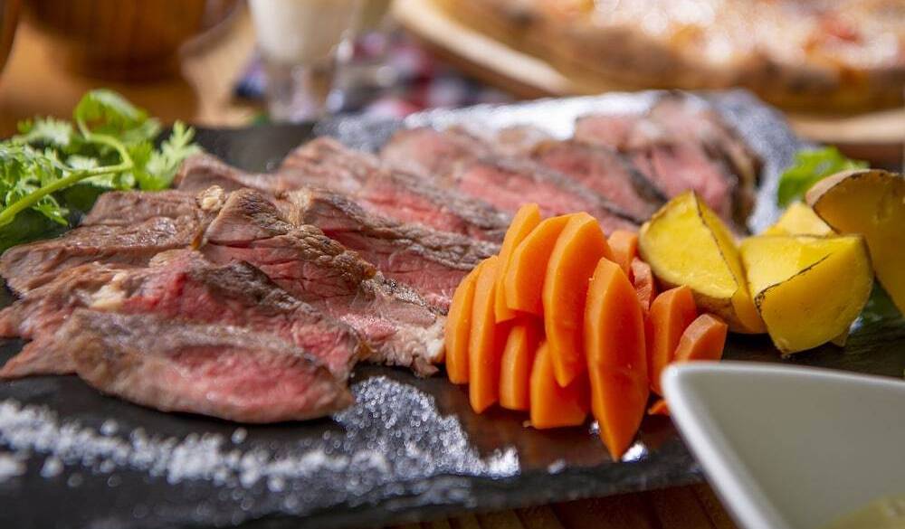 夕食ビュッフェ一例③ / 3