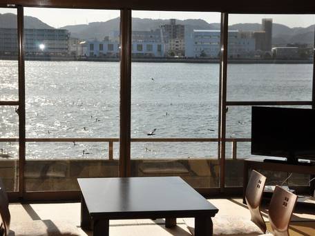 河畔の宿 からつキャッスル / 1