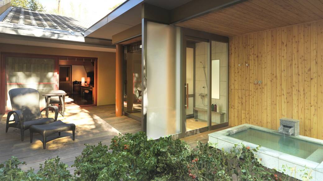 露天風呂付コテージ① / 3