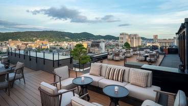 クラウドネスト・ルーフトップバー / 6