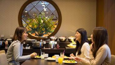 朝食スペース / 9