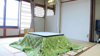 2階和室 2人部屋 共用バスルーム