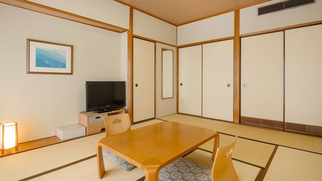 ゆったりとくつろげる
和洋室 / 4