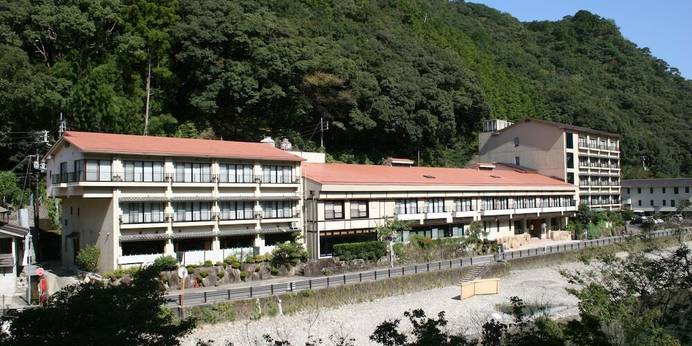 川湯温泉 冨士屋（和歌山県 旅館） / 1