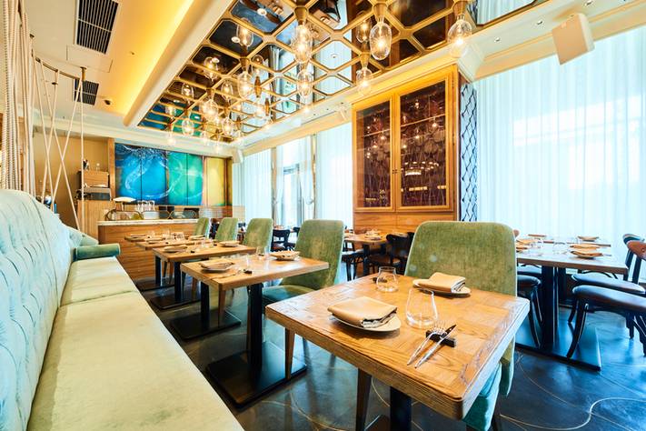 「LUBINA」で
本格パエリアランチ / 2