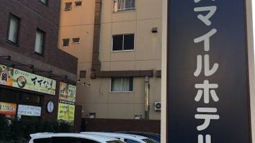 施設の入り口 / 12