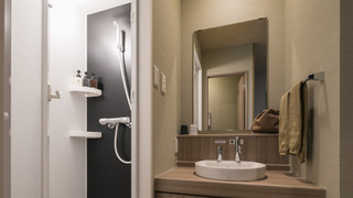 ダブルルーム　禁煙【山側】シャ ワーブース（浴槽なし）