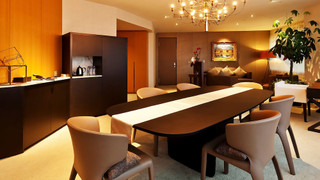 ロイヤル スイート ベッド (複数台) タワー (High Floor)