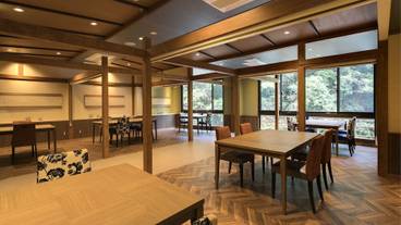 朝食スペース / 4