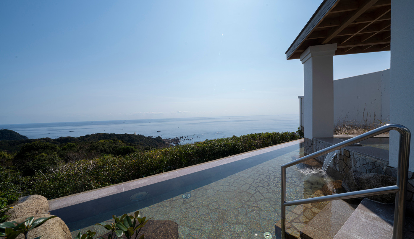 ドーム型バラ風呂で満天の星を眺めて☆3925958