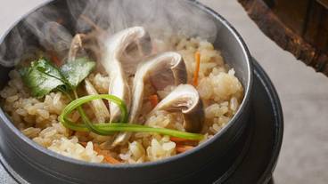 食事・飲み物 / 25