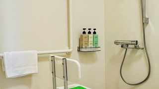 バリアフリールーム 禁煙 バスタブなし