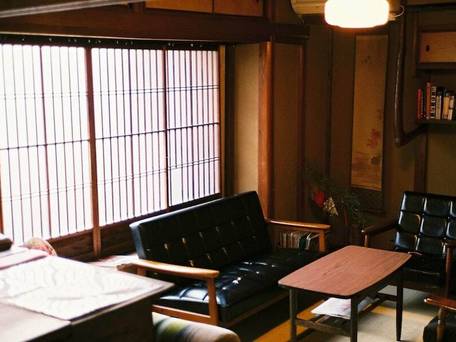 五条ゲストハウス 別館 / 2