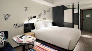 aloft ルーム キングベッド 1 台