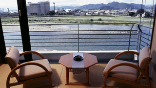 禁煙 露天風呂付川側特別室