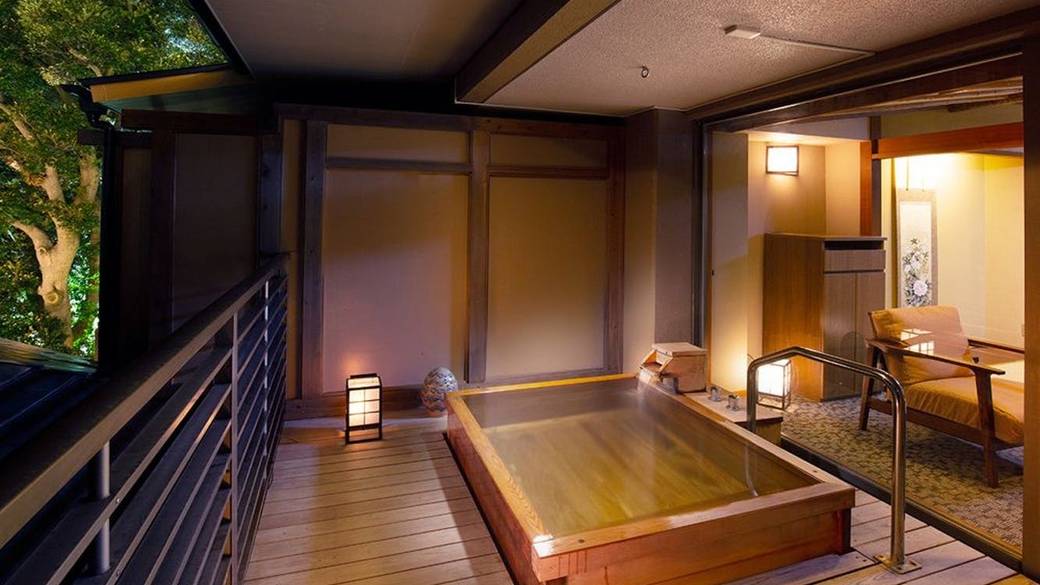 海を愛でる贅沢な時間
お部屋でのんびり / 3