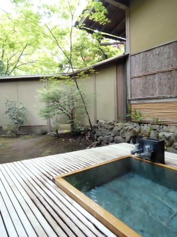 亀の井別荘3454735