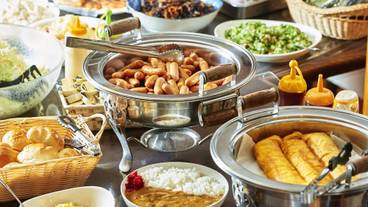 食事・飲み物 / 3