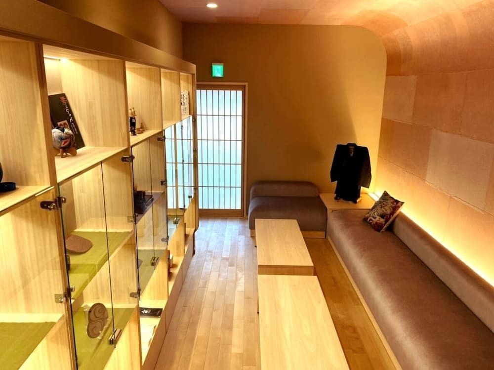 ロビー応接スペース