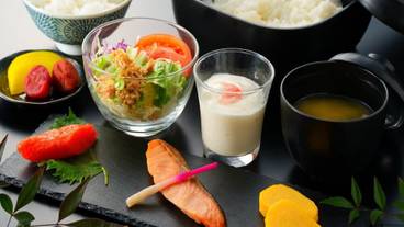 食事・飲み物 / 3