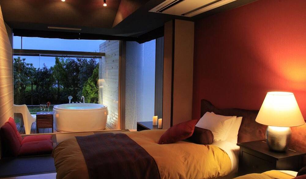 自然を身近に感じつつ
優雅なくつろぎタイム / 1