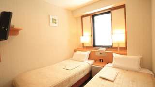 エコノミー ツインルーム シングルベッド 2 台 禁煙