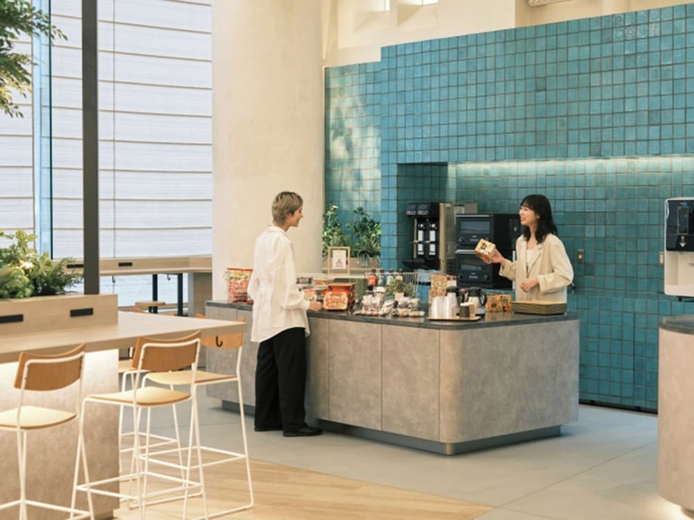 ロビーラウンジ