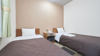 エコノミー ツインルーム 喫煙可