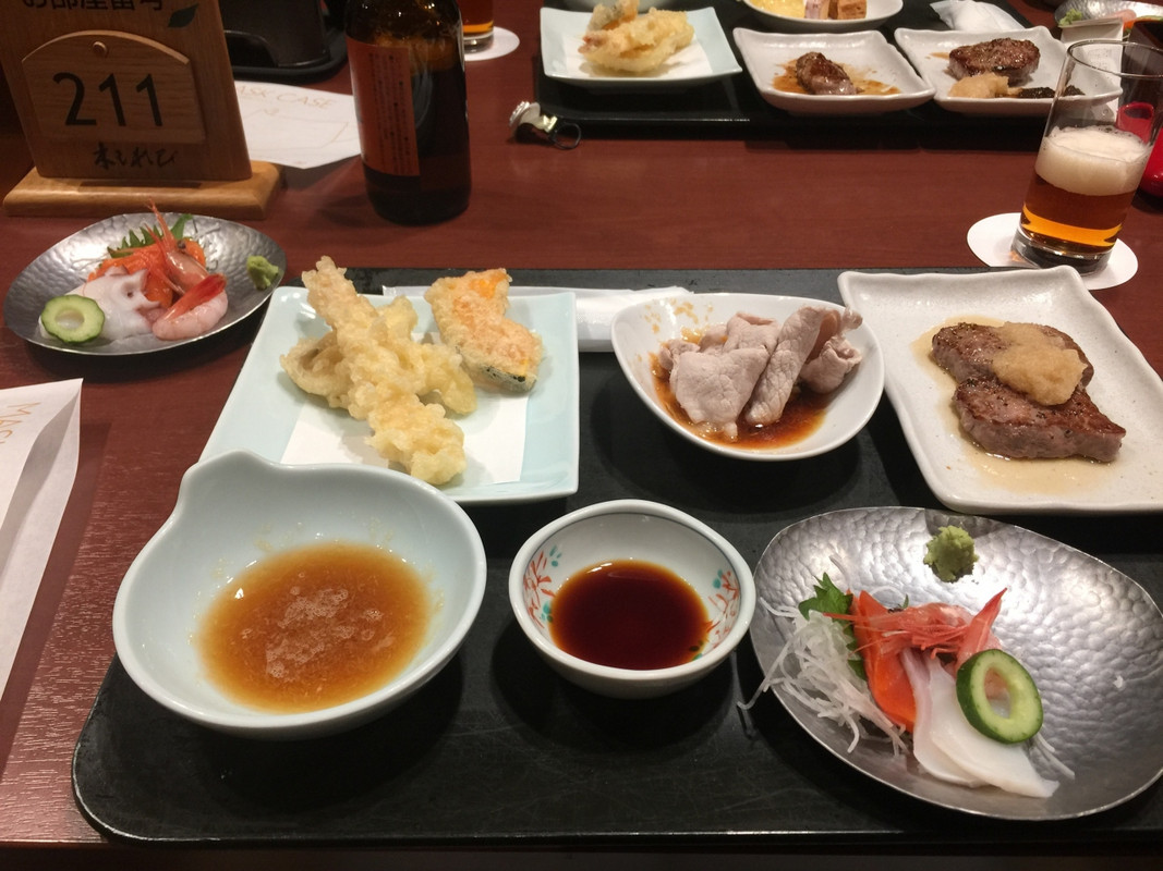 夕食