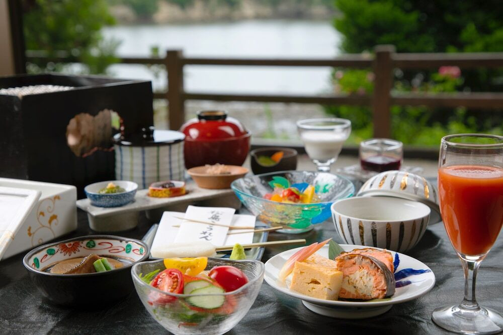 朝食