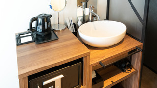 スタンダード ルーム クイーンベッド 1 台 禁煙