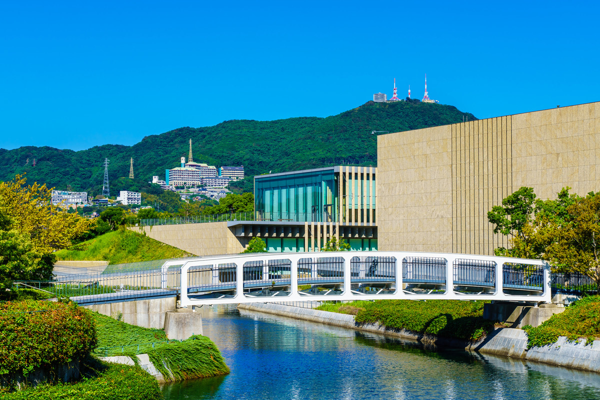 長崎県美術館