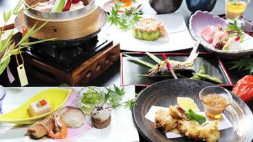 食事・飲み物 / 2
