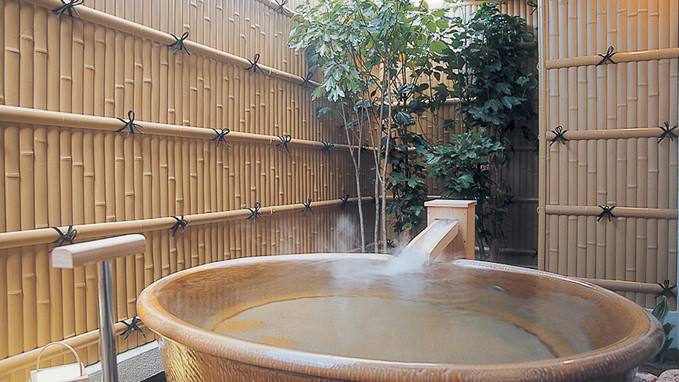 白雲の館／温泉露天風呂付客室一例②