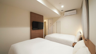 [禁煙] ツイン (アジョイニング対応不可)