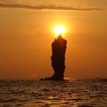 夕日が灯るローソク島が人気！島根の「隠岐の島」を観光！