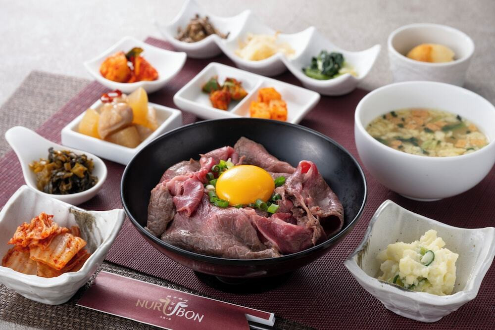 朝食