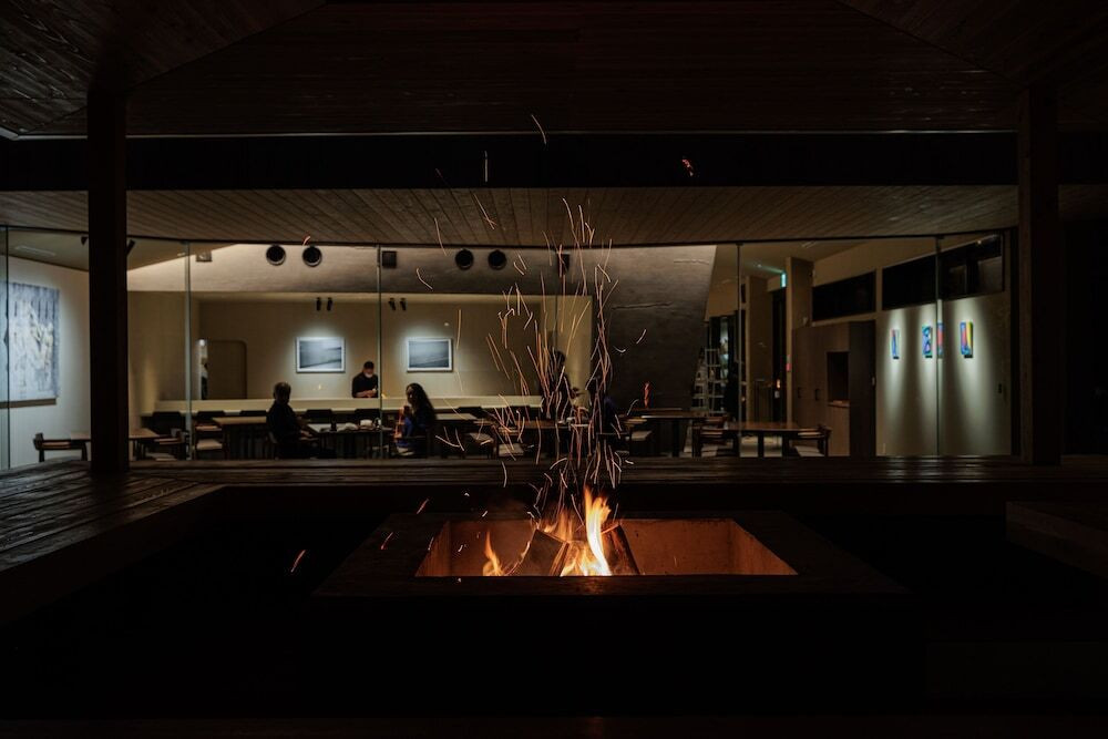 ②極上のおもてなしと若手現代アート作品に出会う宿「直島旅館　ろ霞」3425780