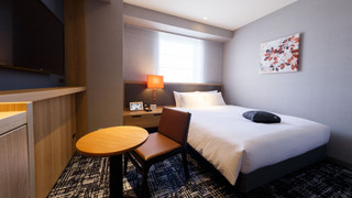 ラージ ダブルルーム