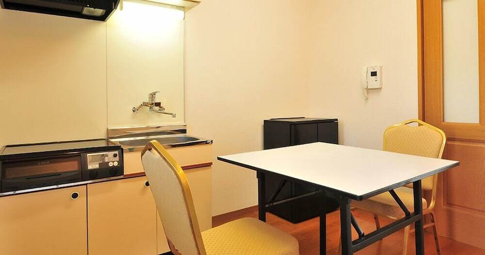 客室内のダイニングエリア