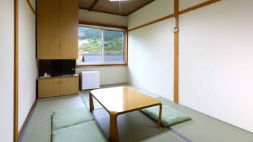 ゆけむり館 和室(トイレと洗面所は共同) / 5