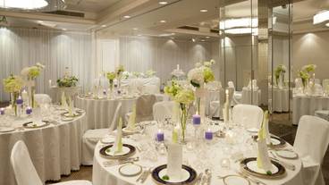 ボールルーム / 8