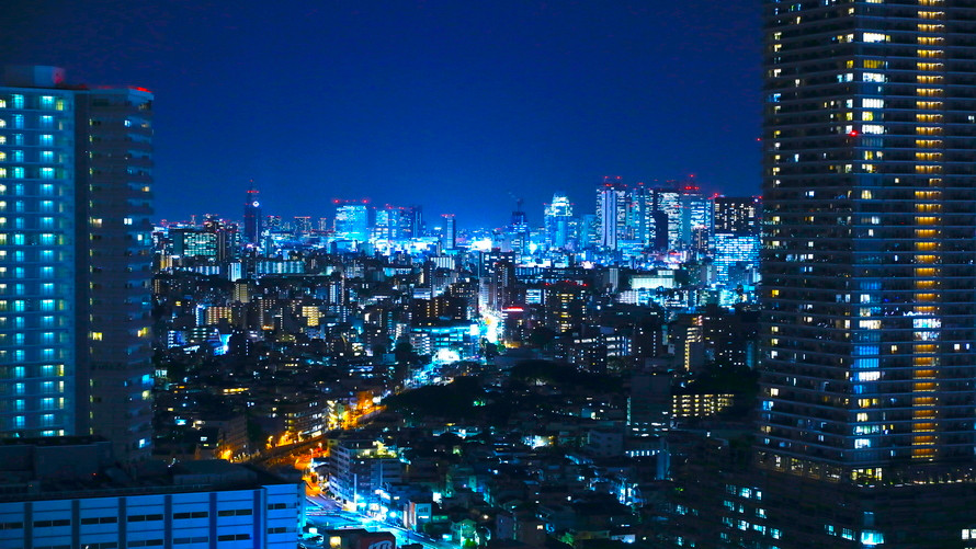 にぎやかな池袋で、夜景&スイーツを独り占め3464035